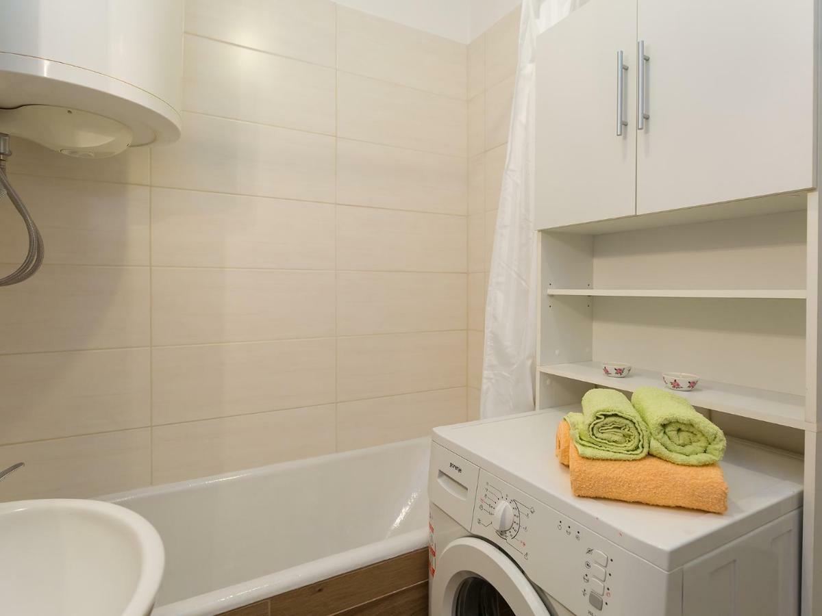 Apartment Lory'S Place 普拉 外观 照片